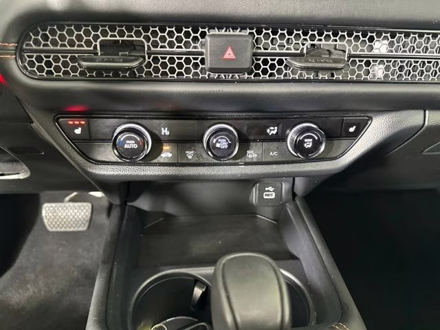 2025 Urban Gray Pearl Honda HR-V Sport AWD SUV