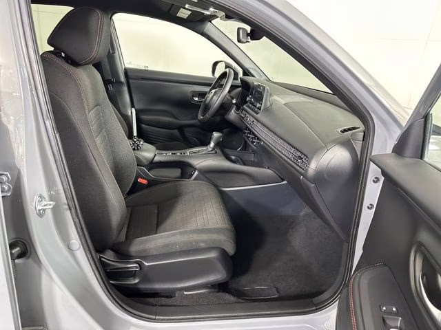 2025 Urban Gray Pearl Honda HR-V Sport AWD SUV