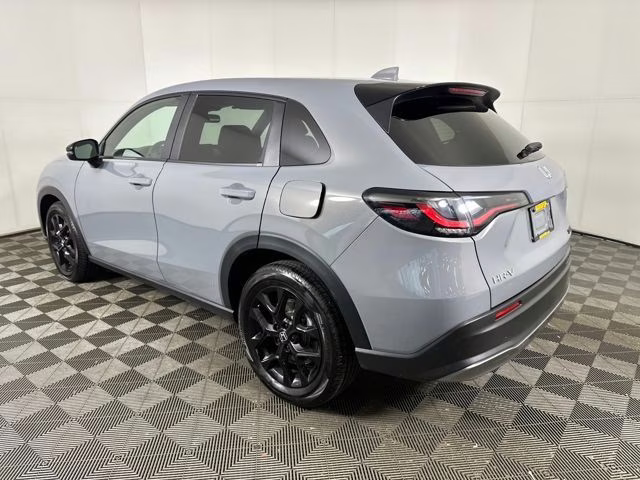 2025 Urban Gray Pearl Honda HR-V Sport AWD SUV