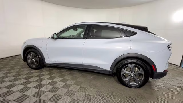 2022 White Metallic Ford Mustang Mach-E Select RWD SUV