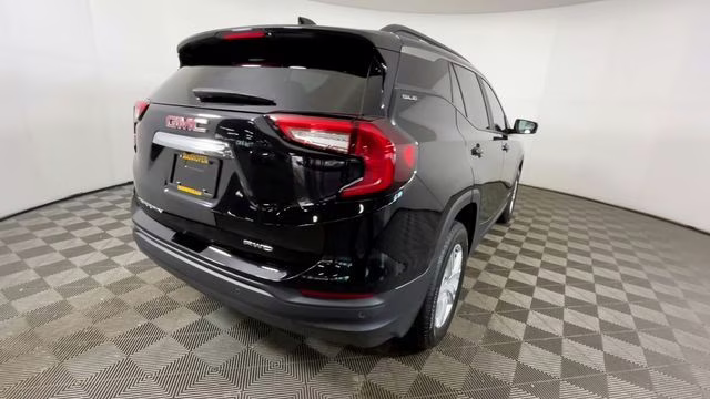 2023 Ebony Twilight Metallic GMC Terrain SLE AWD SUV