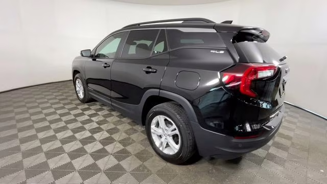 2023 Ebony Twilight Metallic GMC Terrain SLE AWD SUV