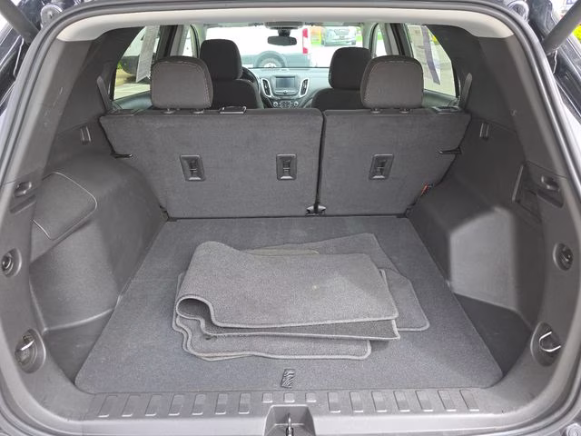 2024 Mosaic Black Metallic Chevrolet Equinox LT FWD SUV