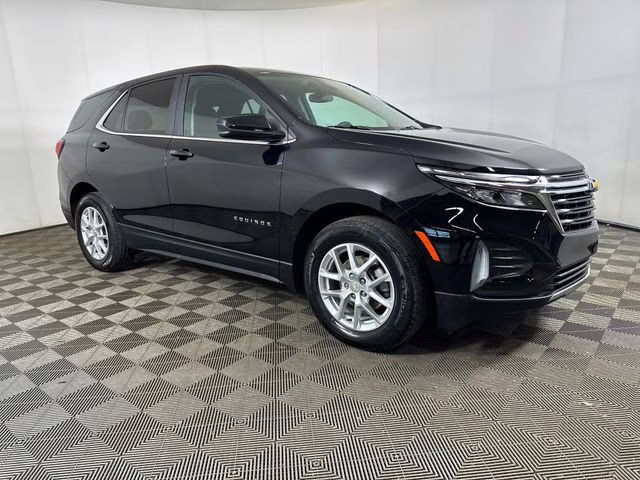 2024 Mosaic Black Metallic Chevrolet Equinox LT FWD SUV