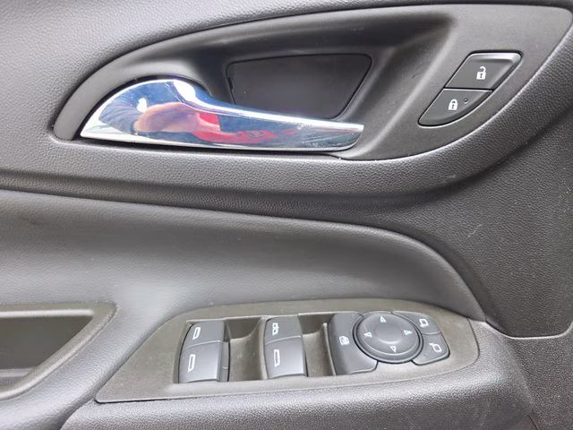 2024 Mosaic Black Metallic Chevrolet Equinox LT FWD SUV