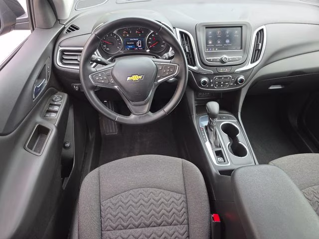 2024 Mosaic Black Metallic Chevrolet Equinox LT FWD SUV