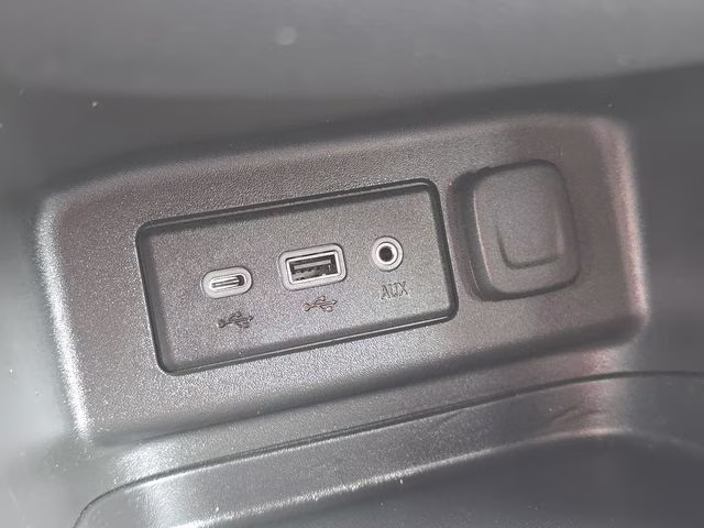 2024 Mosaic Black Metallic Chevrolet Equinox LT FWD SUV