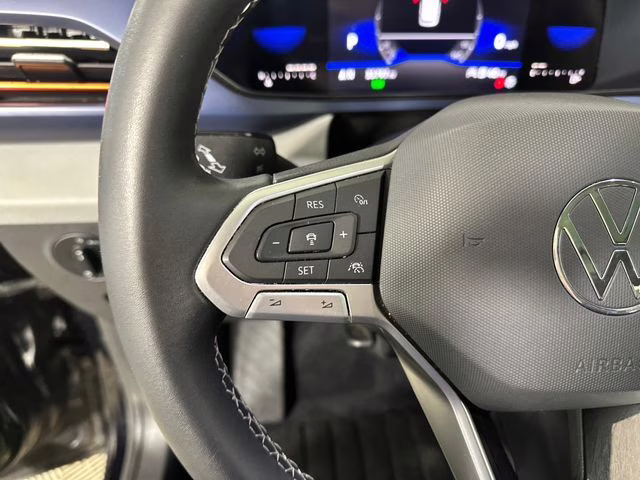 2023 Black Volkswagen Taos 1.5T SE AWD SUV