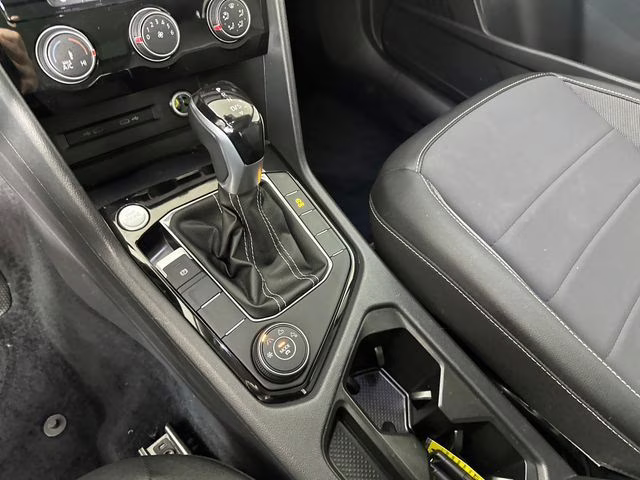 2023 Black Volkswagen Taos 1.5T SE AWD SUV