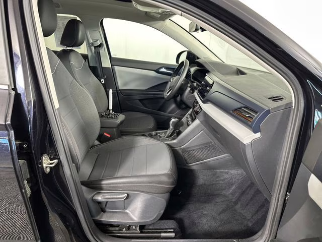 2023 Black Volkswagen Taos 1.5T SE AWD SUV