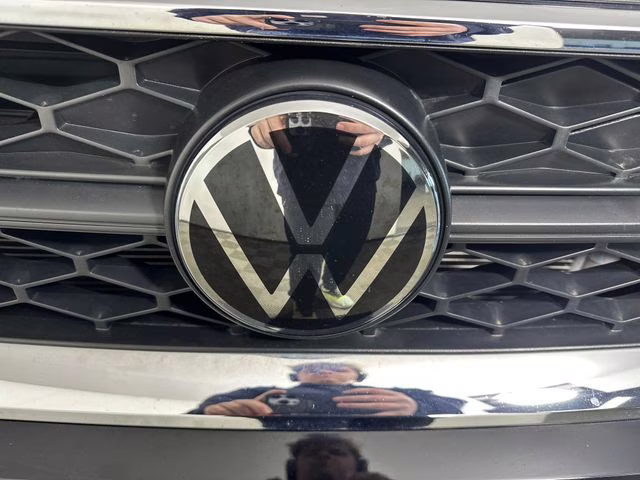 2023 Black Volkswagen Taos 1.5T SE AWD SUV
