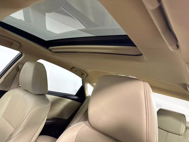 2017 Sizzling Crimson Mica Toyota Avalon XLE Premium FWD Sedan