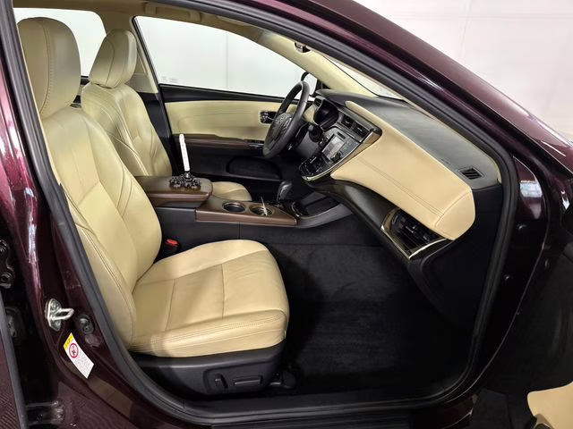 2017 Sizzling Crimson Mica Toyota Avalon XLE Premium FWD Sedan