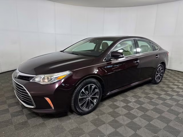 2017 Sizzling Crimson Mica Toyota Avalon XLE Premium FWD Sedan