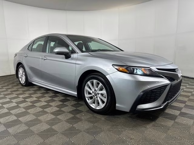 2024 Ice Edge Toyota Camry SE FWD Sedan