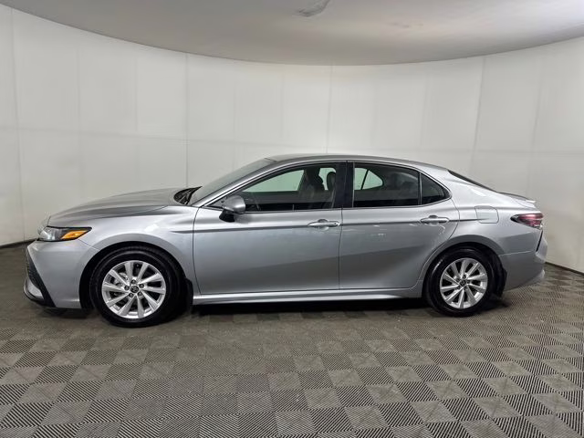 2024 Ice Edge Toyota Camry SE FWD Sedan