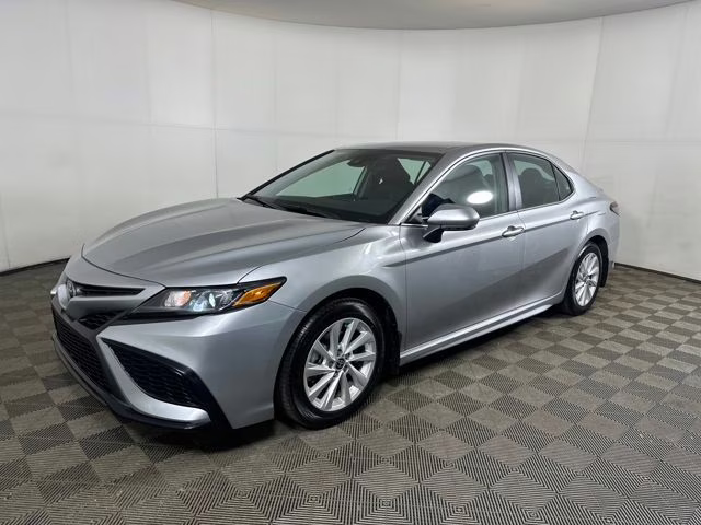 2024 Ice Edge Toyota Camry SE FWD Sedan