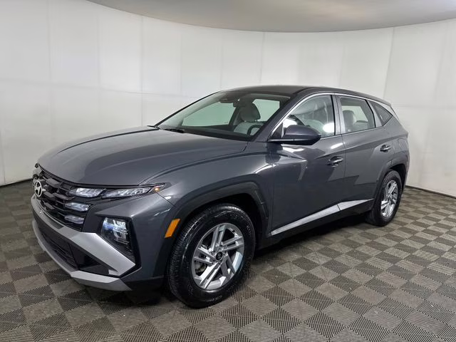 2026 Ecotronic Gray Hyundai Tucson SE FWD SUV