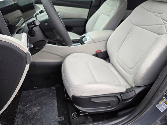 2025 Ecotronic Gray Hyundai Tucson SE AWD SUV