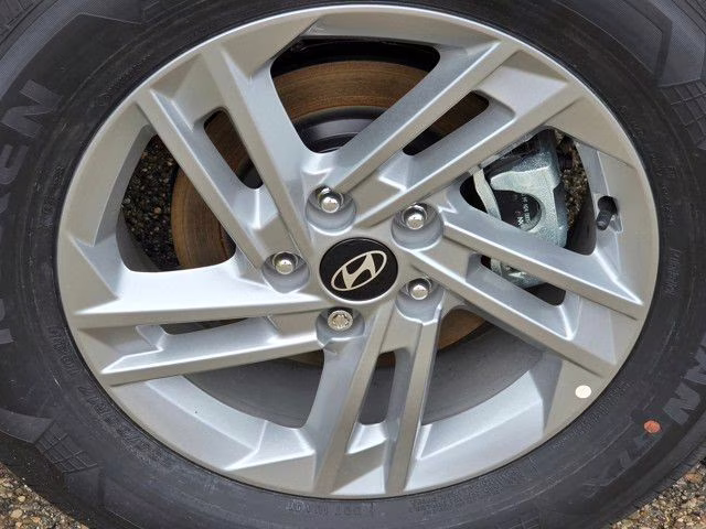 2025 Ecotronic Gray Hyundai Tucson SE AWD SUV