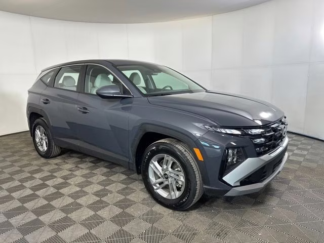 2025 Ecotronic Gray Hyundai Tucson SE AWD SUV