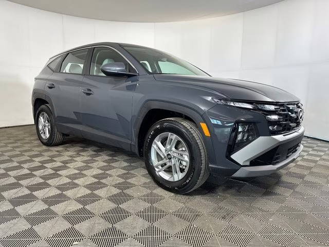 2025 Ecotronic Gray Hyundai Tucson SE AWD SUV