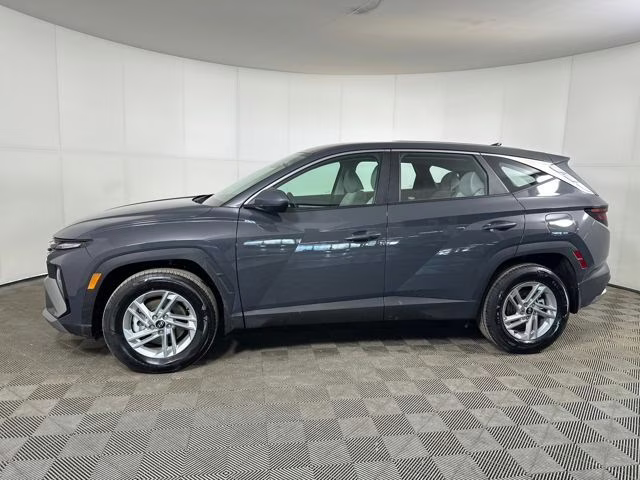 2025 Ecotronic Gray Hyundai Tucson SE AWD SUV