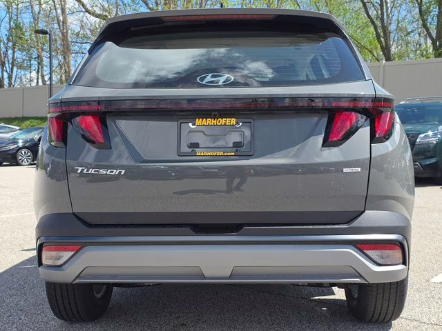 2026 Hampton Gray Hyundai Tucson SE AWD SUV