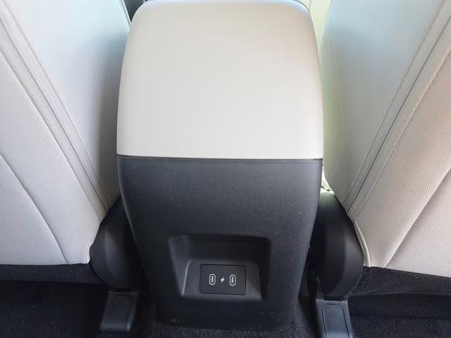 2026 Hampton Gray Hyundai Tucson SE AWD SUV