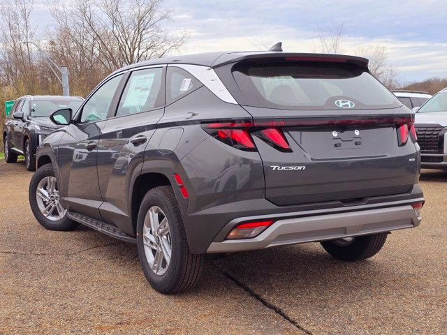 2025 Ecotronic Gray Hyundai Tucson SE AWD SUV