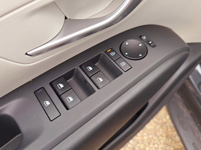 2025 Ecotronic Gray Hyundai Tucson SE AWD SUV