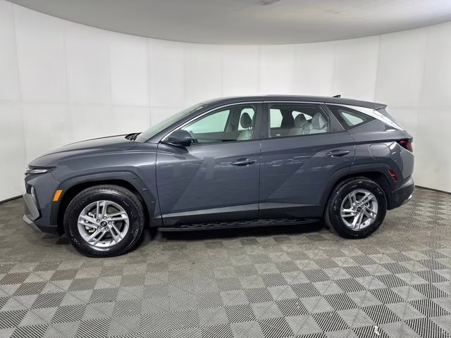 2025 Ecotronic Gray Hyundai Tucson SE AWD SUV