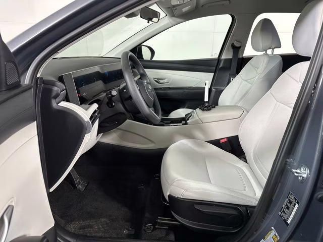 2025 Ecotronic Gray Hyundai Tucson SE AWD SUV