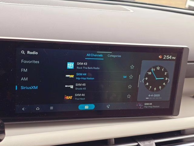 2025 Ecotronic Gray Hyundai Tucson SE AWD SUV