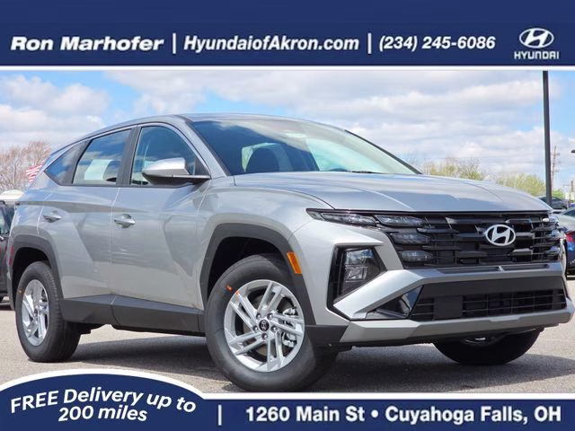 2026 Shimmering Silver Hyundai Tucson SE AWD SUV
