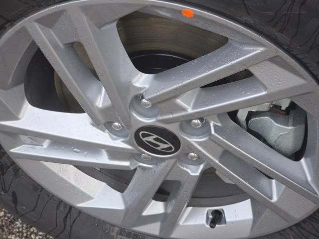 2026 White Pearl Hyundai Tucson SE AWD SUV