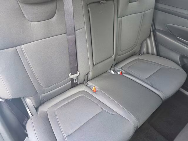 2026 White Pearl Hyundai Tucson SE AWD SUV