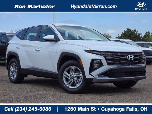 2026 White Pearl Hyundai Tucson SE AWD SUV