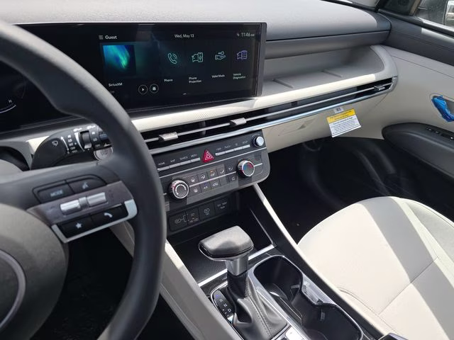 2026 White Pearl Hyundai Tucson SE AWD SUV