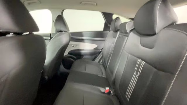 2024 Shimmering Silver Hyundai Tucson SEL FWD SUV