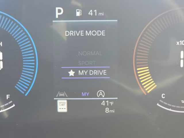 2026 Ecotronic Gray Hyundai Tucson SEL FWD SUV