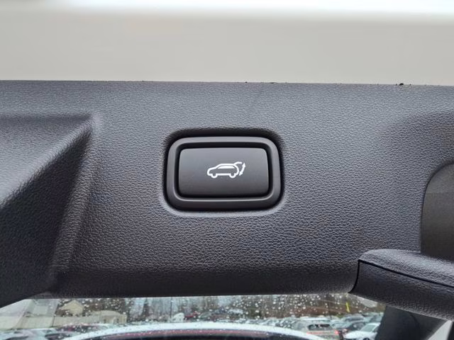2026 White Pearl Hyundai Tucson SEL FWD SUV