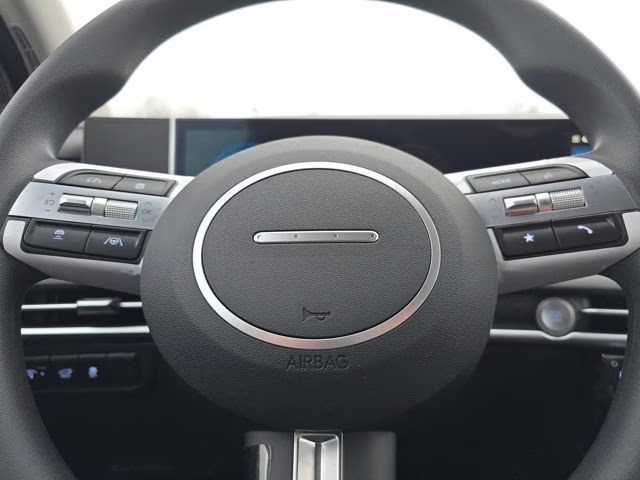 2026 White Pearl Hyundai Tucson SEL FWD SUV