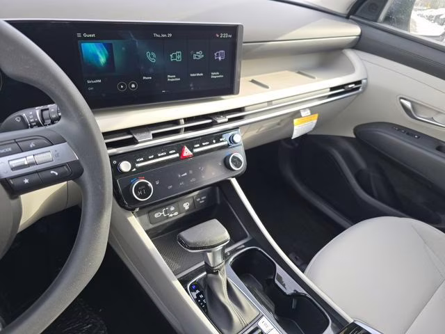 2026 Shimmering Silver Hyundai Tucson SEL FWD SUV