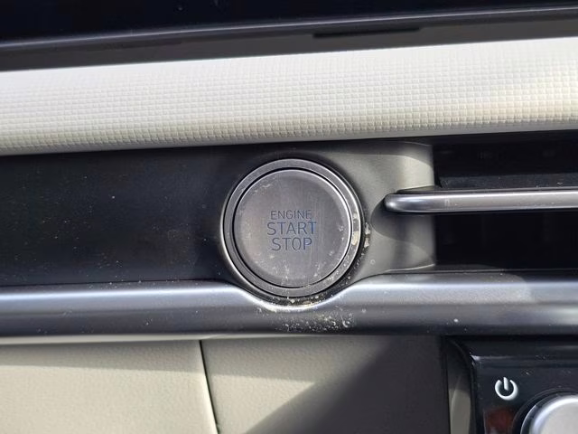 2026 Shimmering Silver Hyundai Tucson SEL FWD SUV