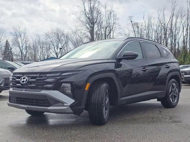 2026 Phantom Black Hyundai Tucson SEL FWD SUV