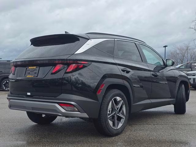 2026 Phantom Black Hyundai Tucson SEL FWD SUV