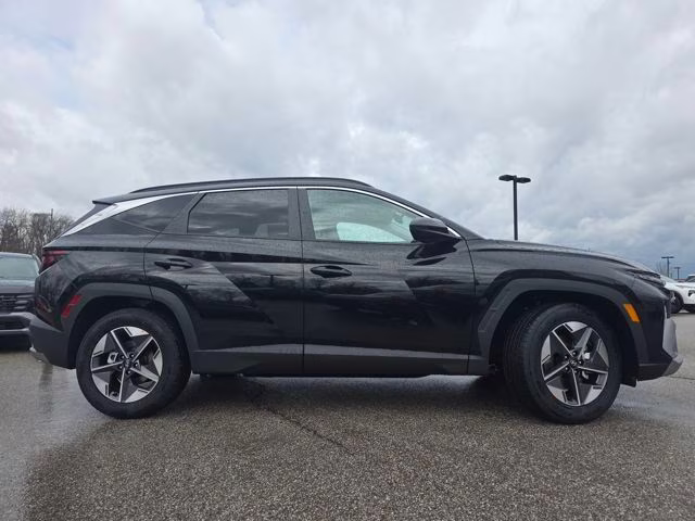 2026 Phantom Black Hyundai Tucson SEL FWD SUV
