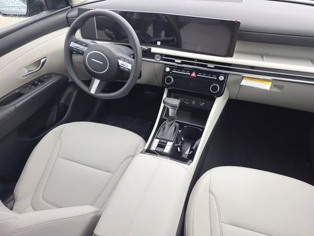 2026 Phantom Black Hyundai Tucson SEL FWD SUV