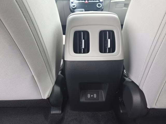 2026 Phantom Black Hyundai Tucson SEL FWD SUV